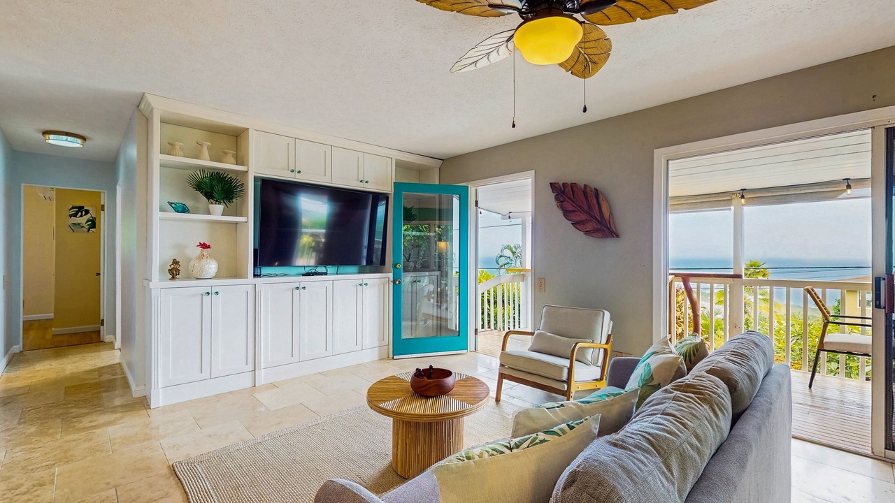 Photo of Livingroom in Kailua-Kona
