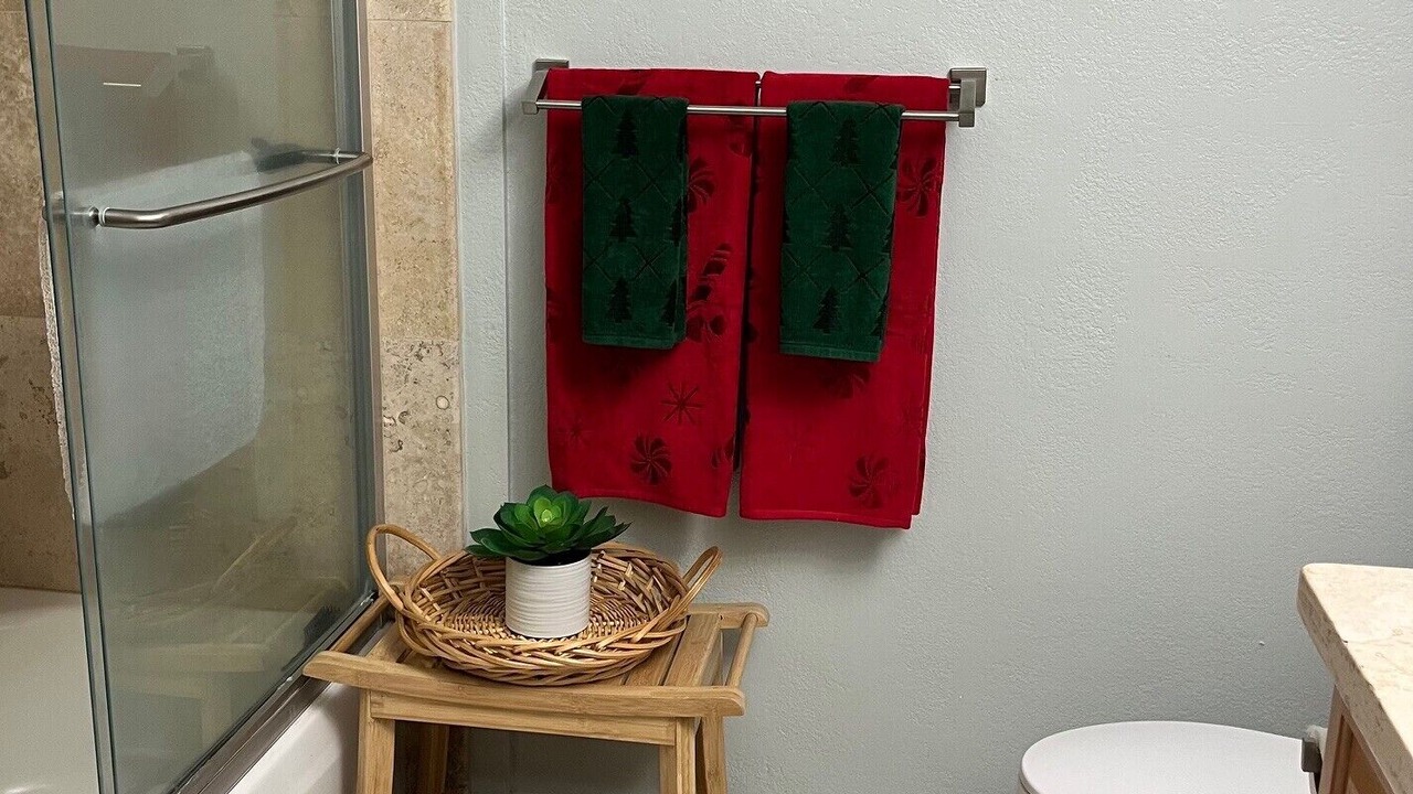 Photo of Bathroom in Honalo