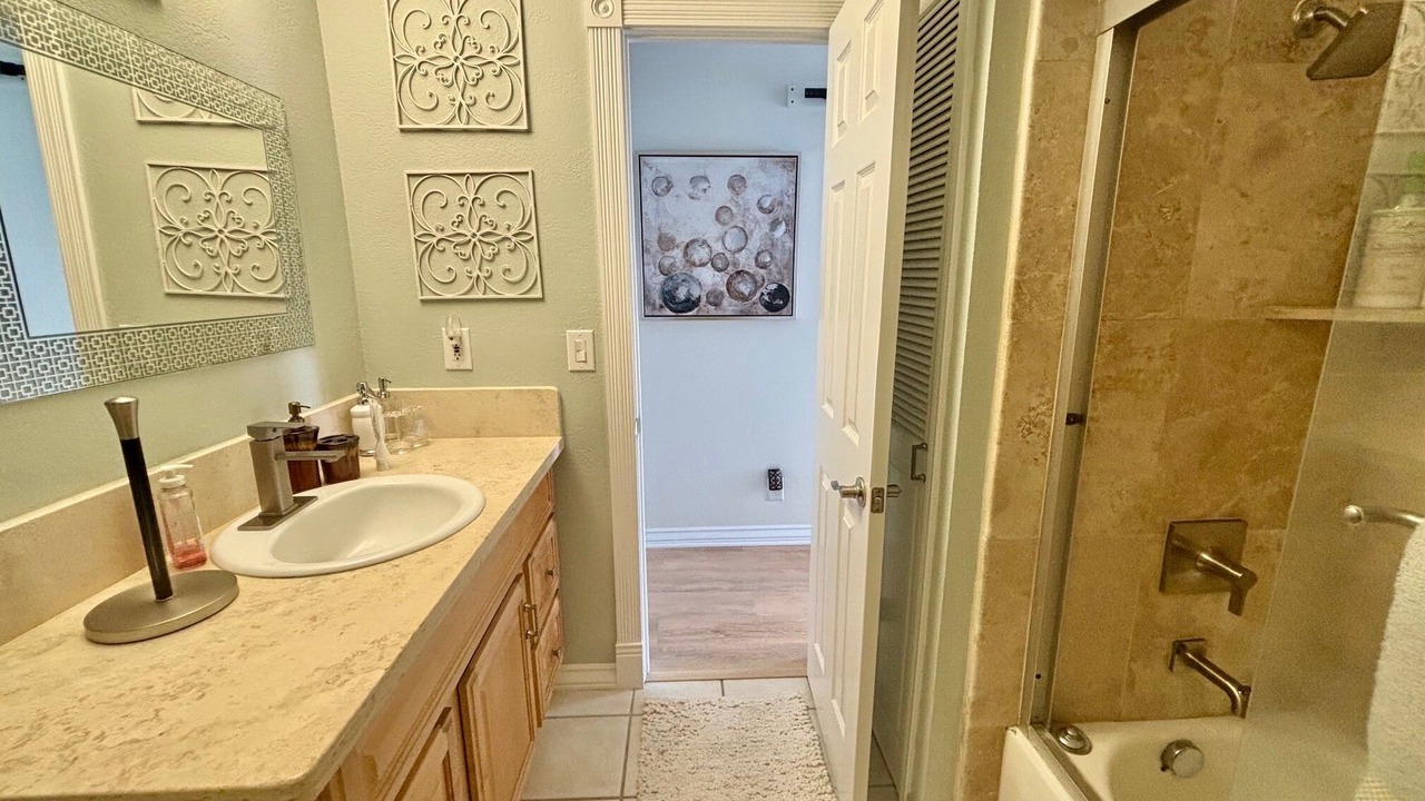 Photo of Bathroom in Honalo