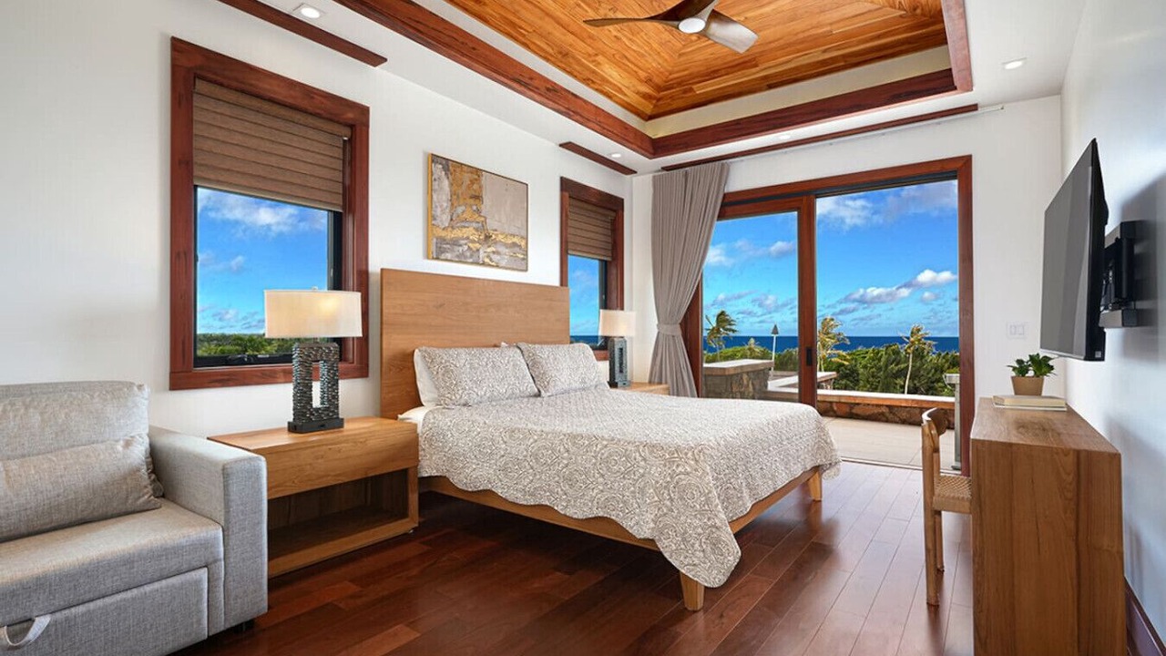 Photo of Bathroom in Poipu