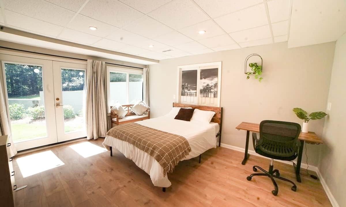 Photo of Bedroom in Lawrenceville