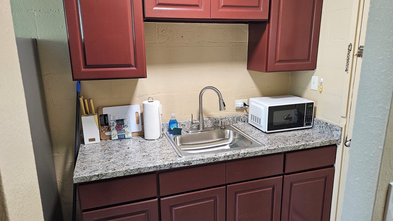 Photo of Kitchen in Keaukaha