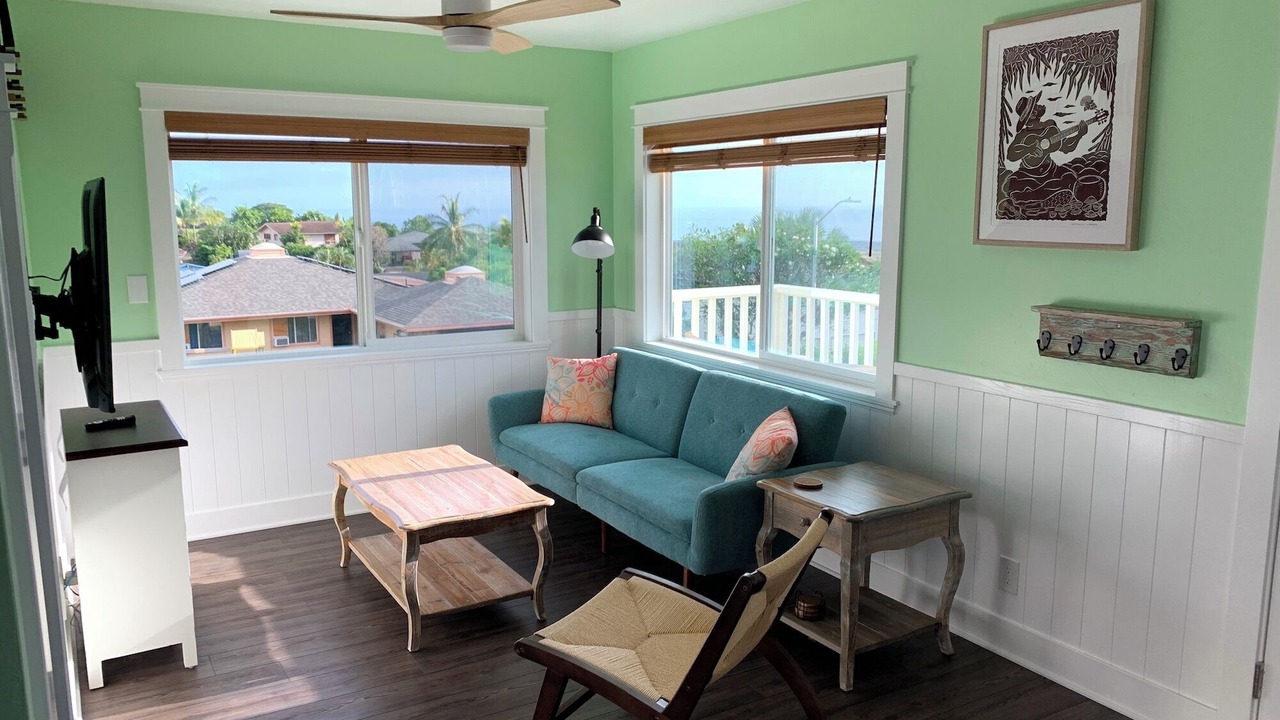 Photo of Livingroom in Kona Palisades