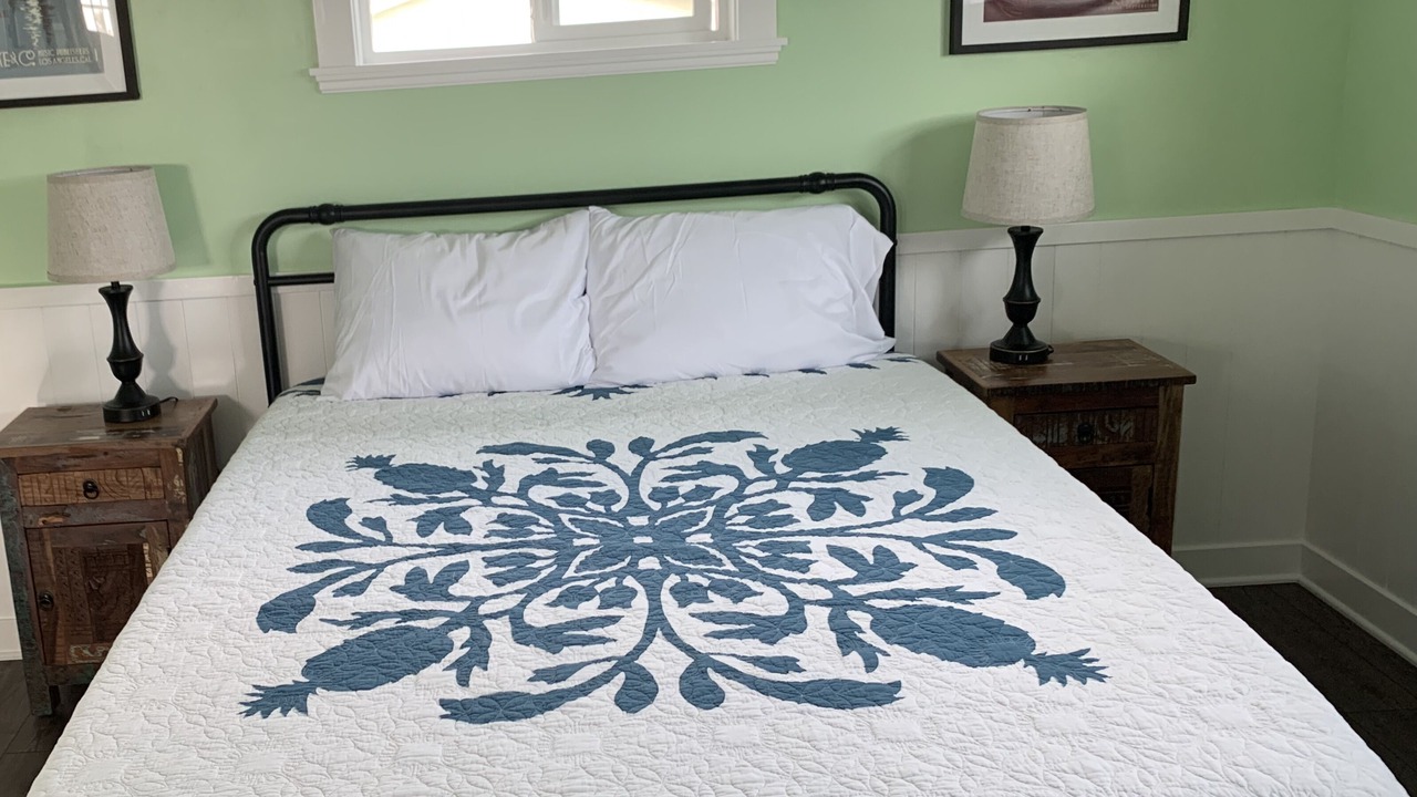 Photo of Bedroom in Kona Palisades