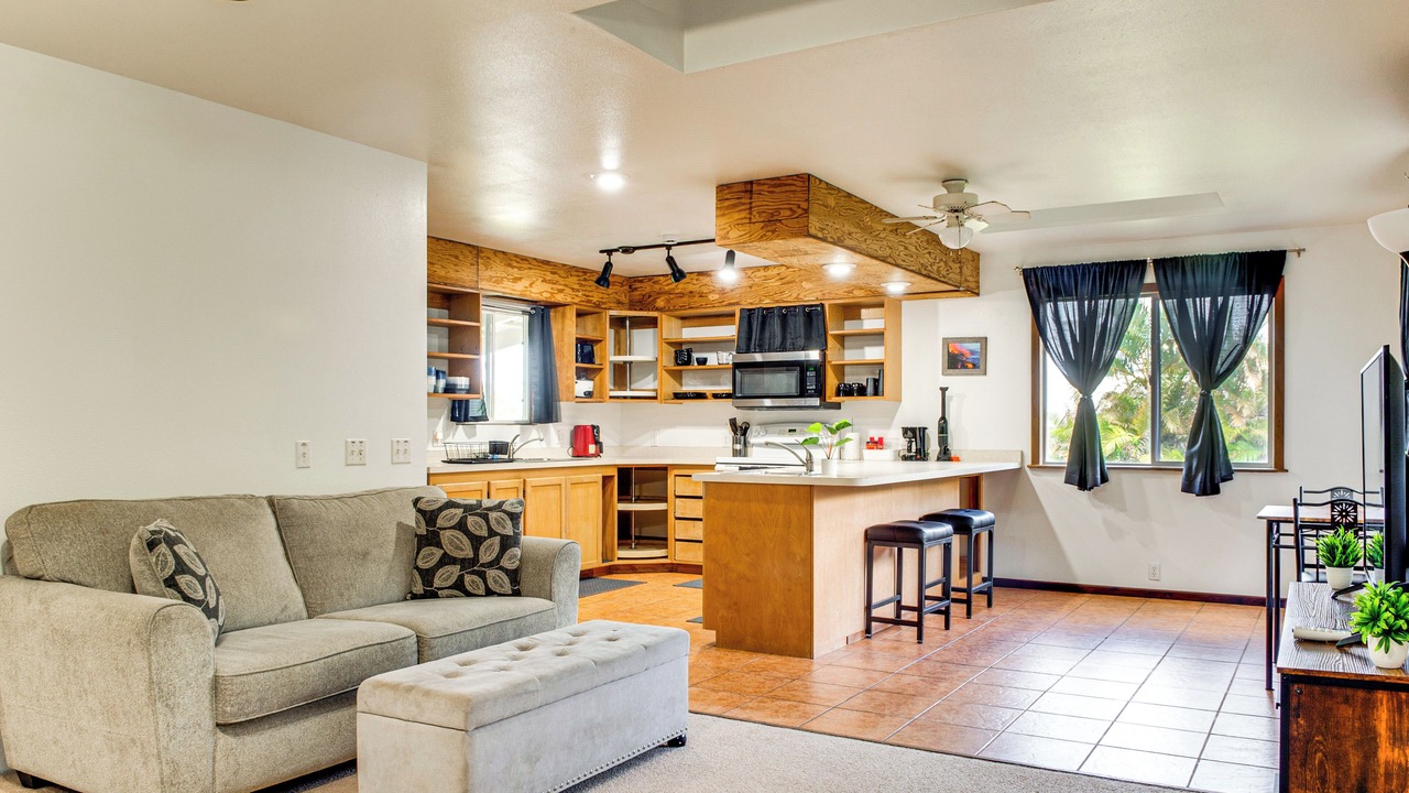 Photo of Bedroom in Keaau