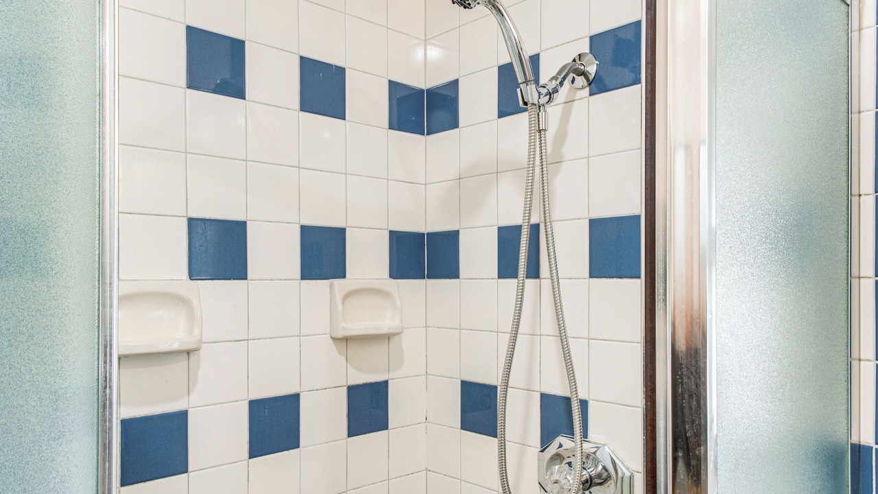Photo of Bathroom in Keaau