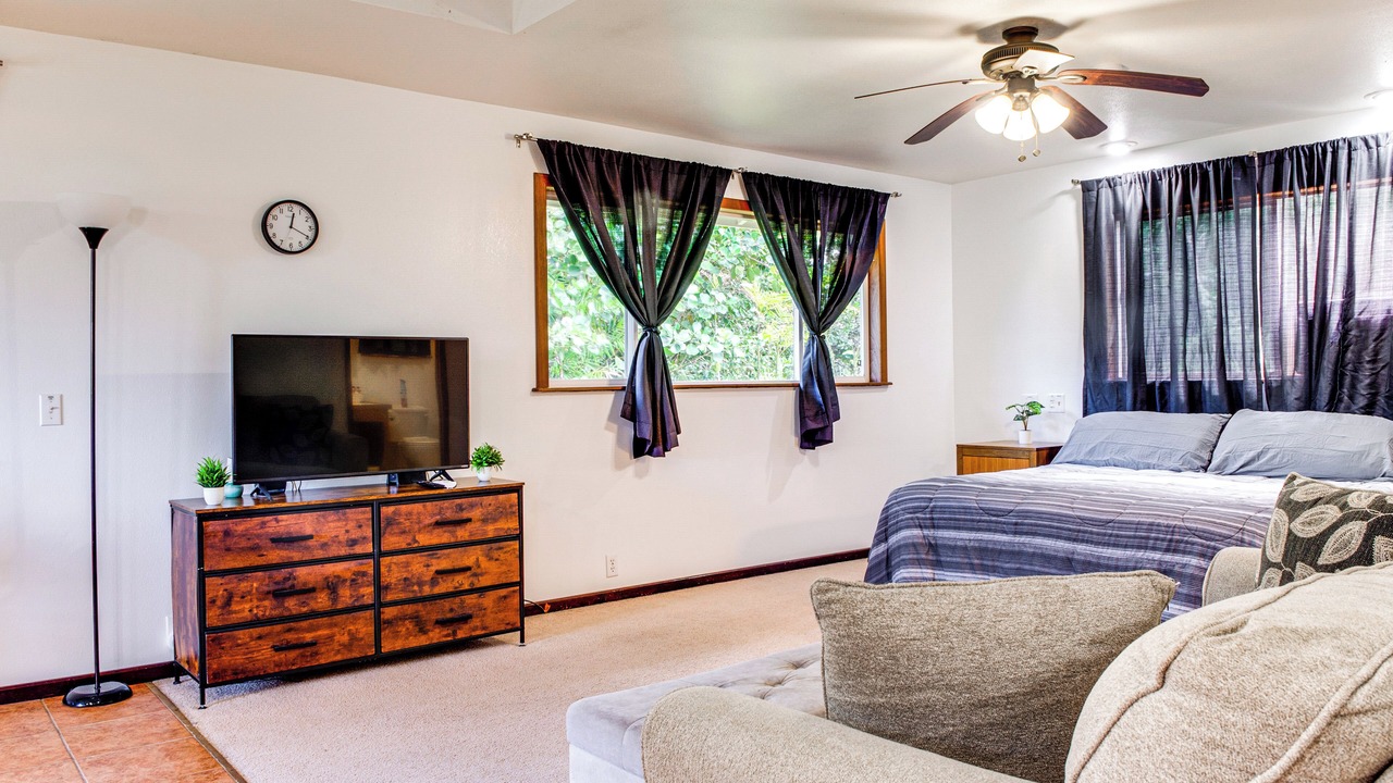 Photo of Bedroom in Keaau