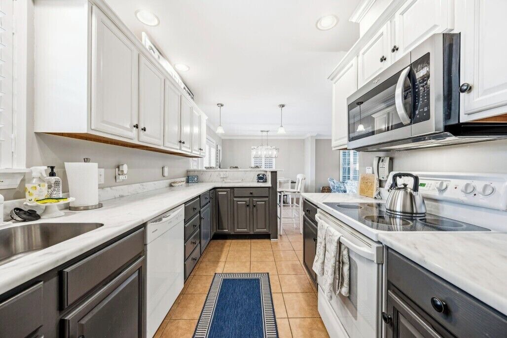 Photo of Kitchen in Garden City
