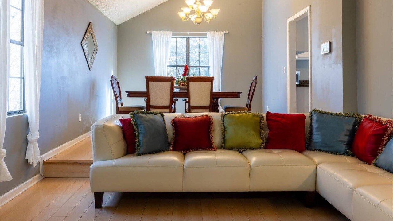 Photo of Livingroom in Snellville