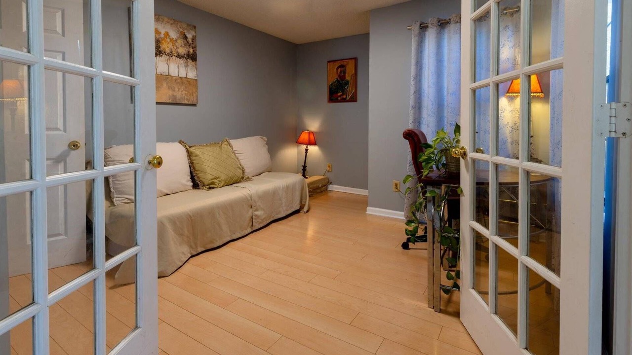 Photo of Livingroom in Snellville