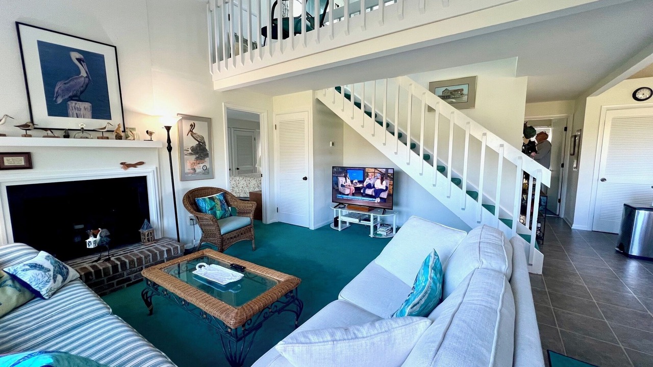 Photo of Livingroom in Sealoft Villas
