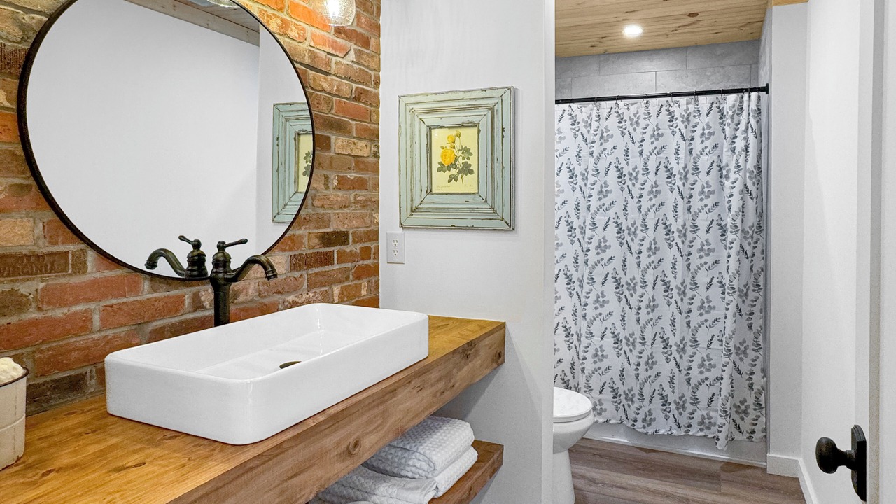 Photo of Bathroom in Salem