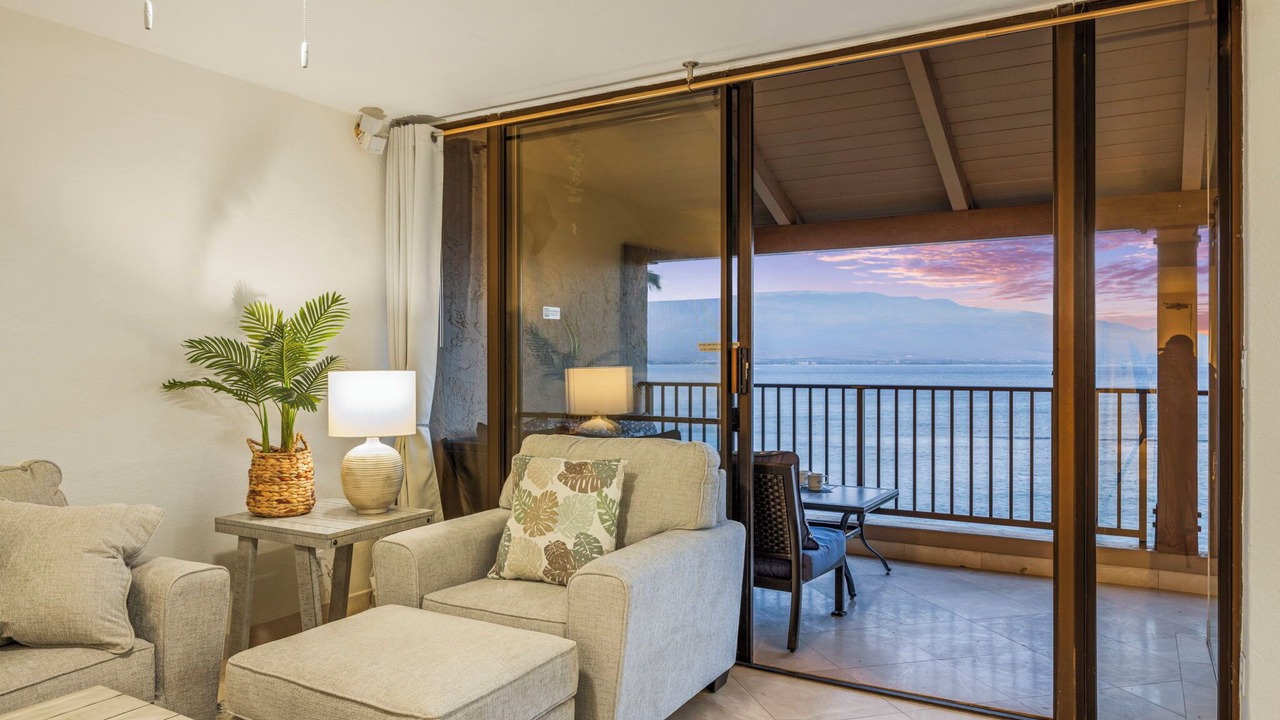 Photo of Livingroom in Maalaea