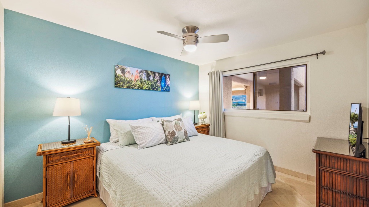 Photo of Bedroom in Maalaea