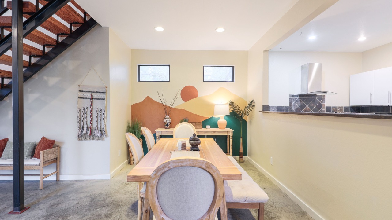 Photo of Bedroom in Blackshear-Prospect Hill