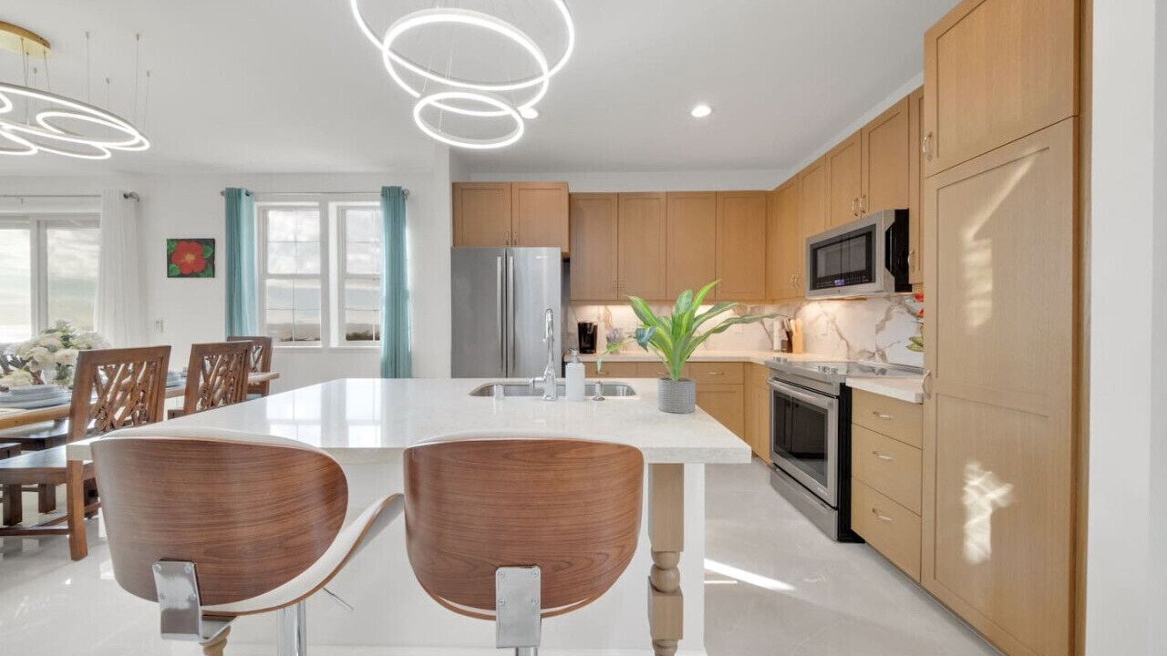 Photo of Kitchen in Makaha Valley