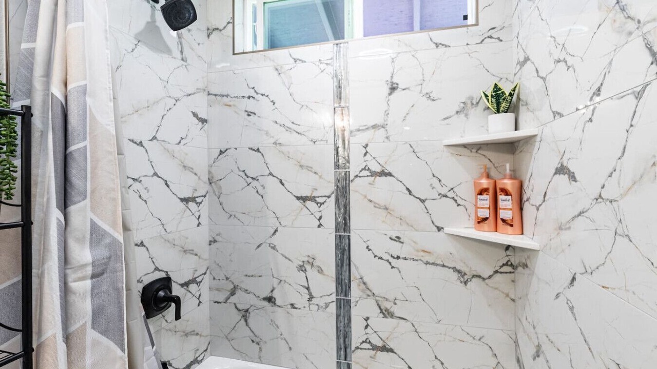 Photo of Bathroom in Keaau