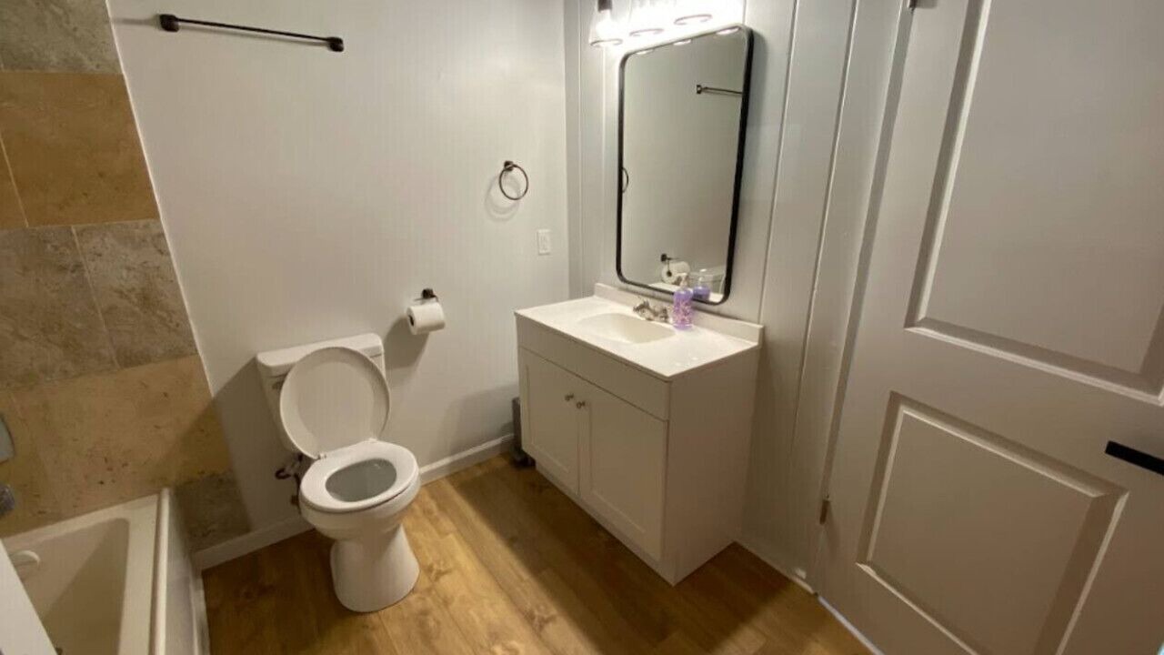 Photo of Bathroom in Kalaoa