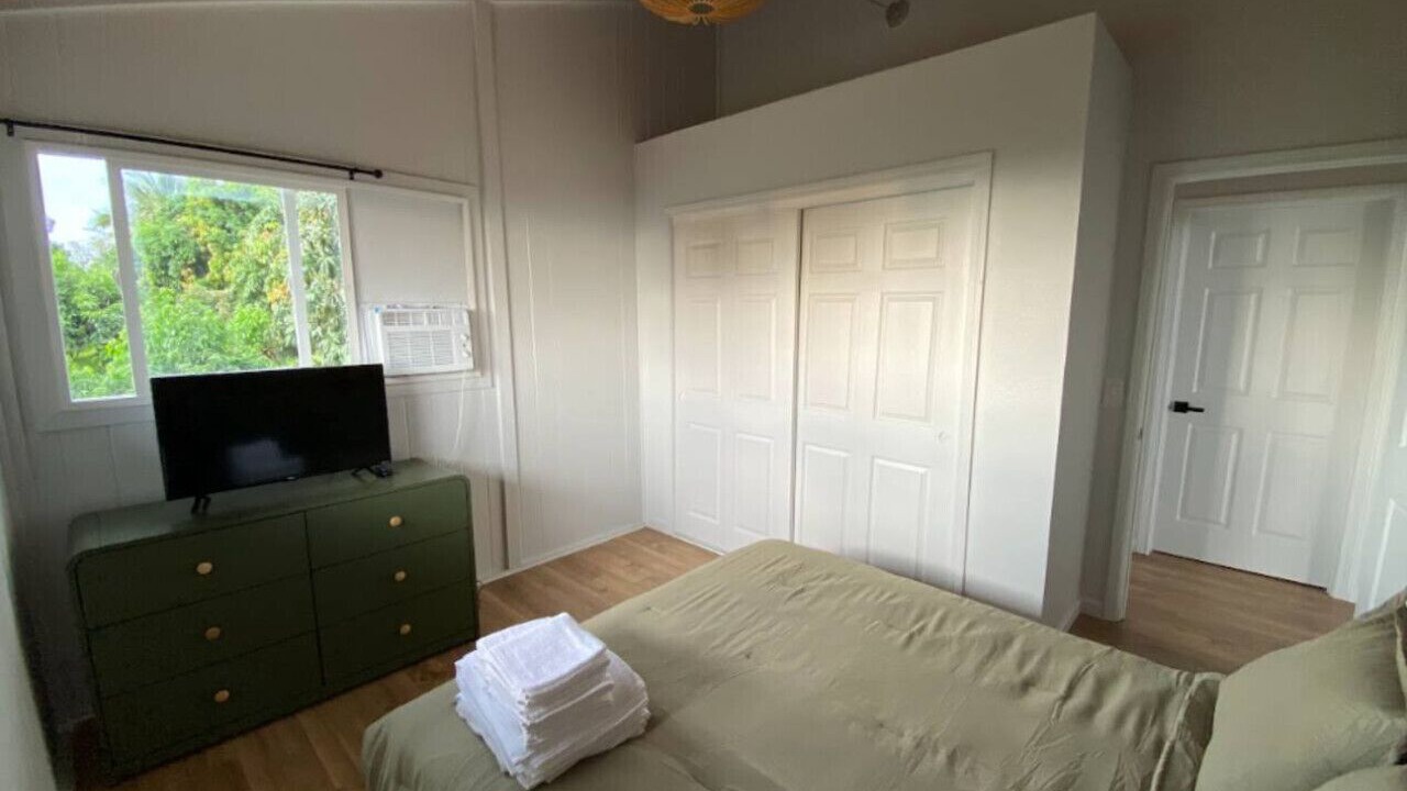 Photo of Bedroom in Kalaoa