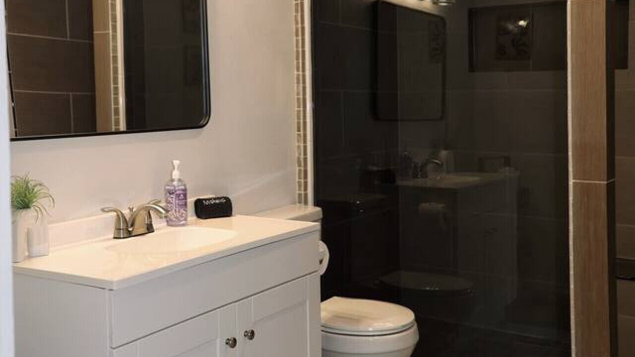 Photo of Bathroom in Kalaoa