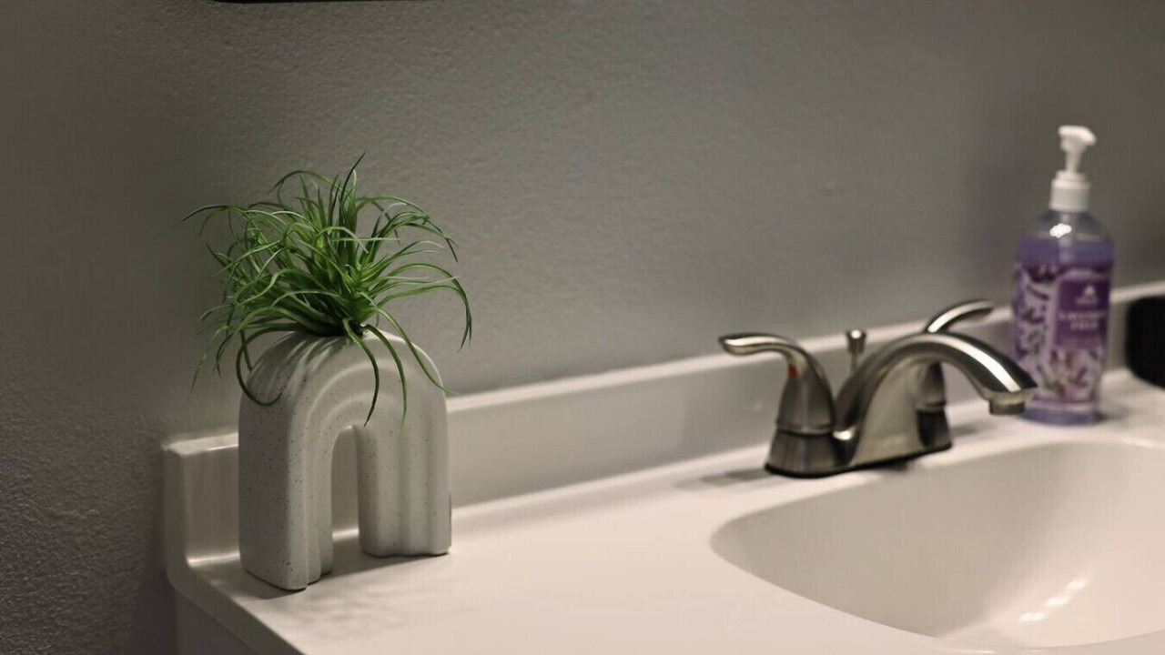 Photo of Bathroom in Kalaoa
