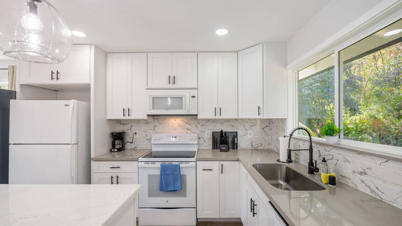 Photo of Kitchen in Mililani
