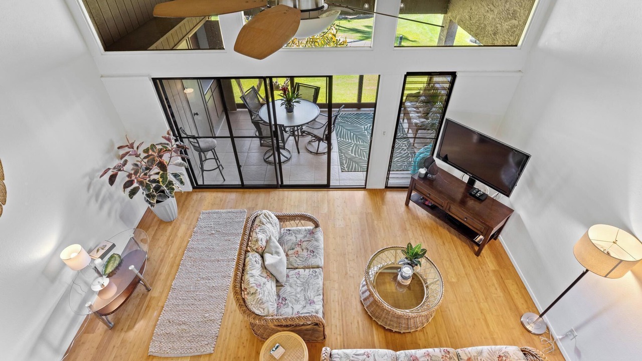 Photo of Livingroom in Waikoloa