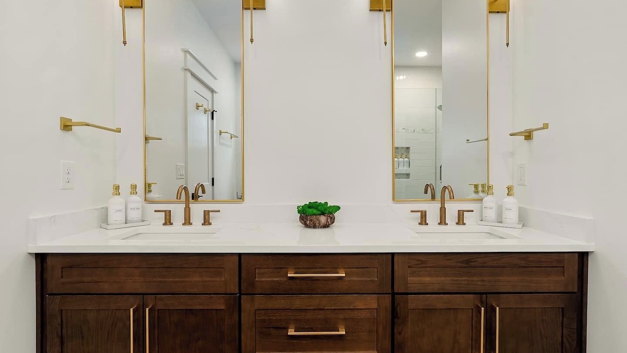 Photo of Bathroom in West Union