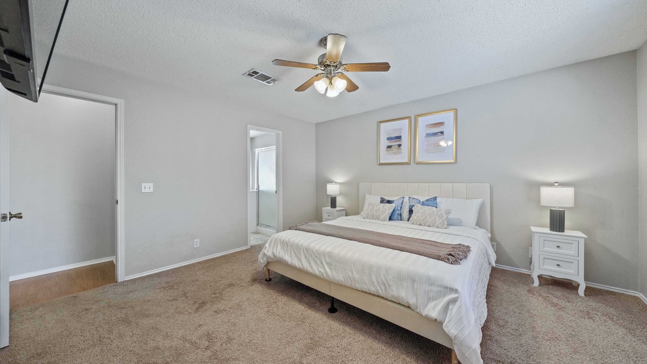 Photo of Bedroom in Cat Hollow