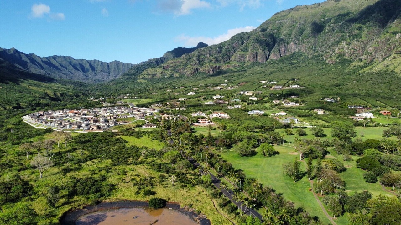 Photo of Outdoor in Makaha Valley