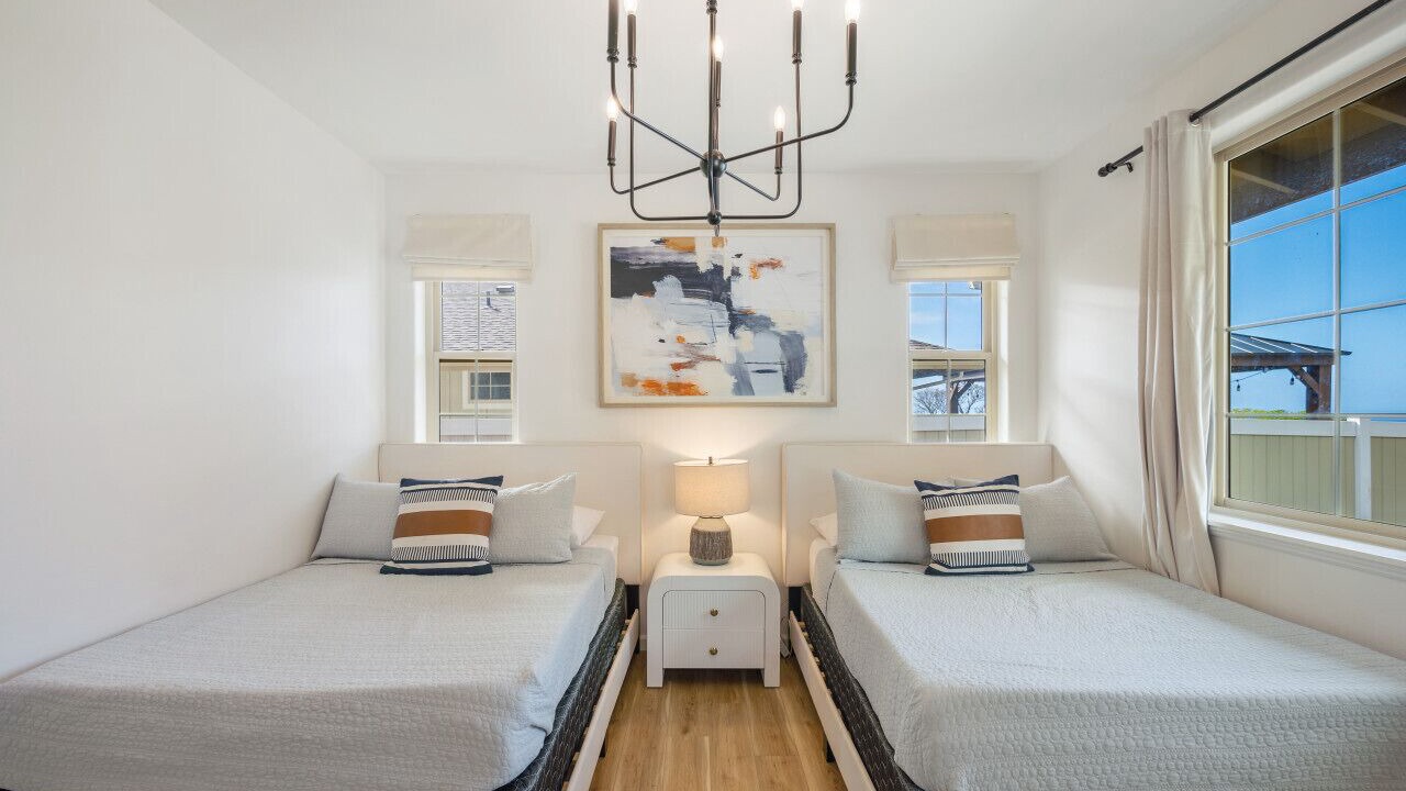 Photo of Bedroom in Makaha Valley