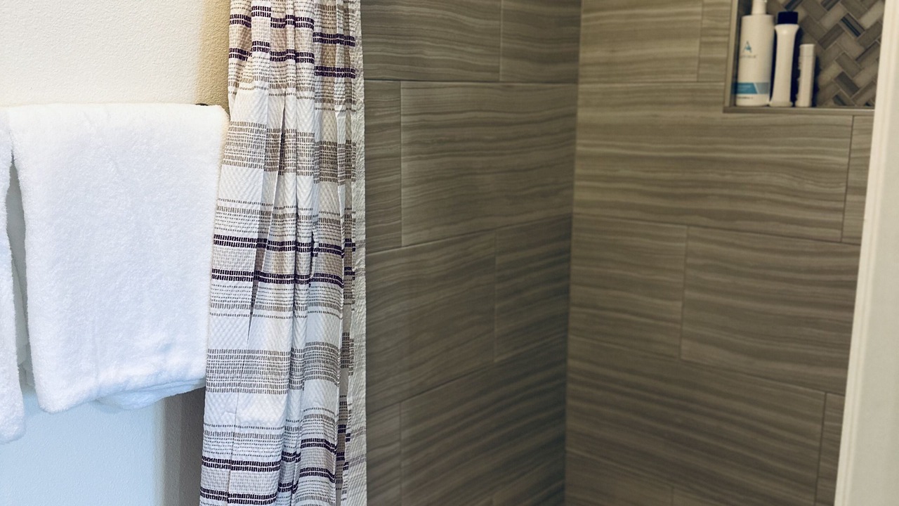 Photo of Bathroom in Ainaloa