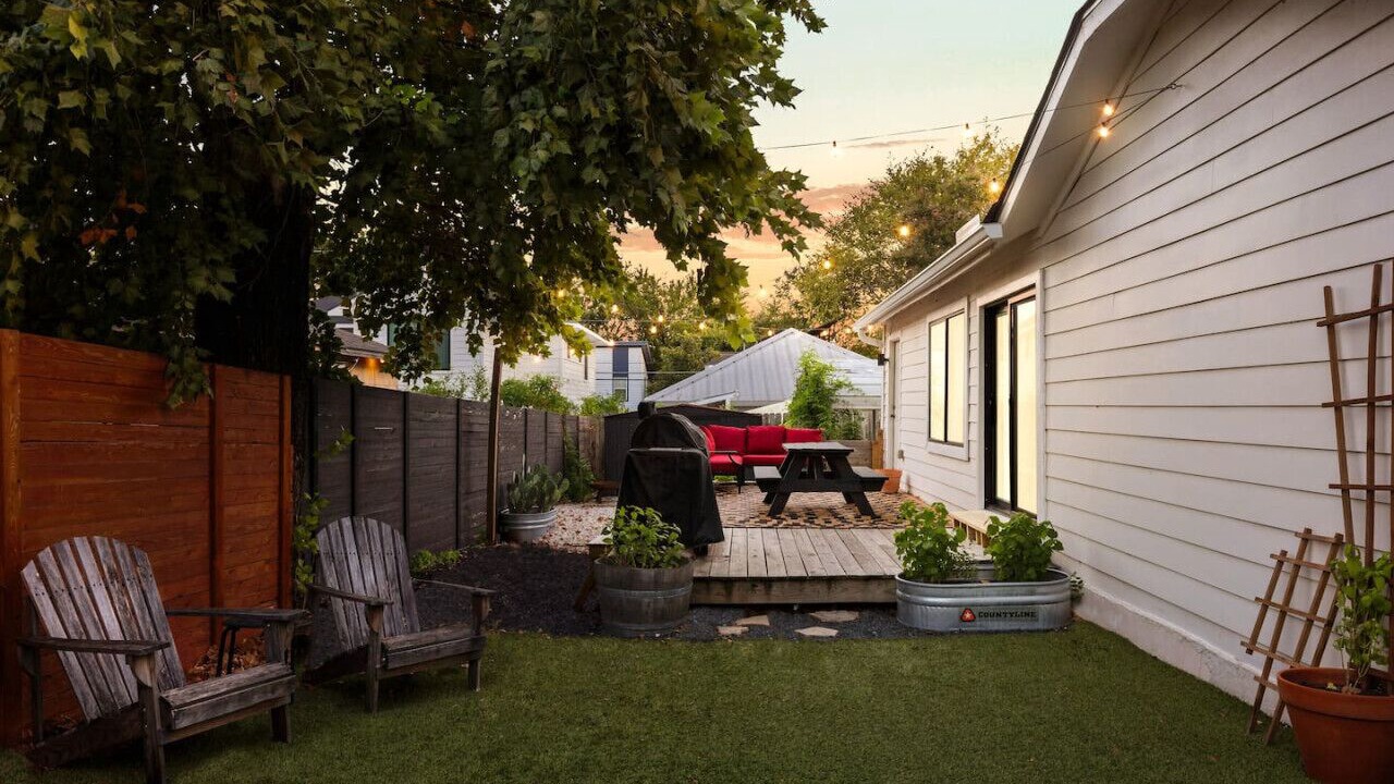 Photo of Patio Balcony in Holly