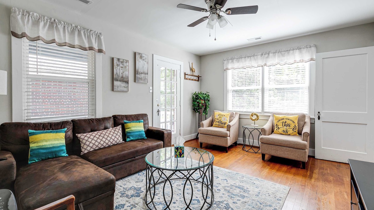 Photo of Livingroom in Richmond