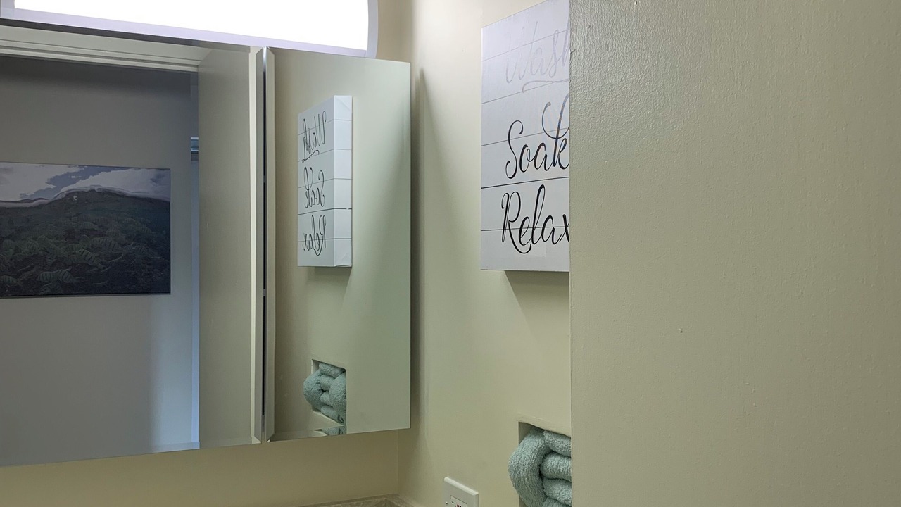 Photo of Bathroom in McCully - Moiliili