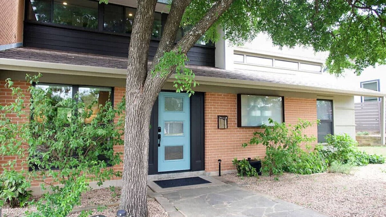Photo of Outdoor in Greater South River City
