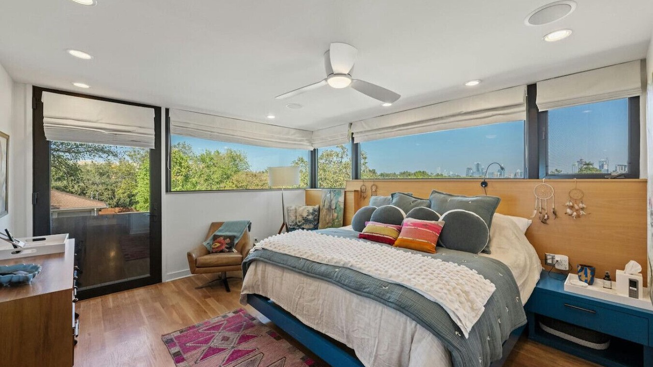 Photo of Bedroom in Greater South River City