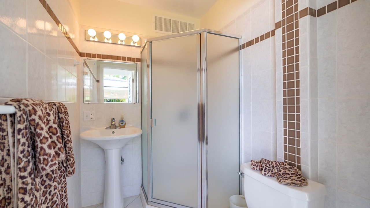 Photo of Bathroom in Kahala