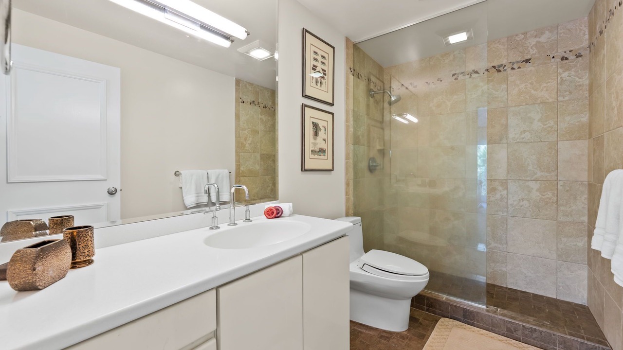 Photo of Bathroom in Kahala