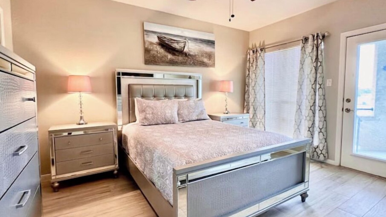 Photo of Bedroom in Highland Lake Estates