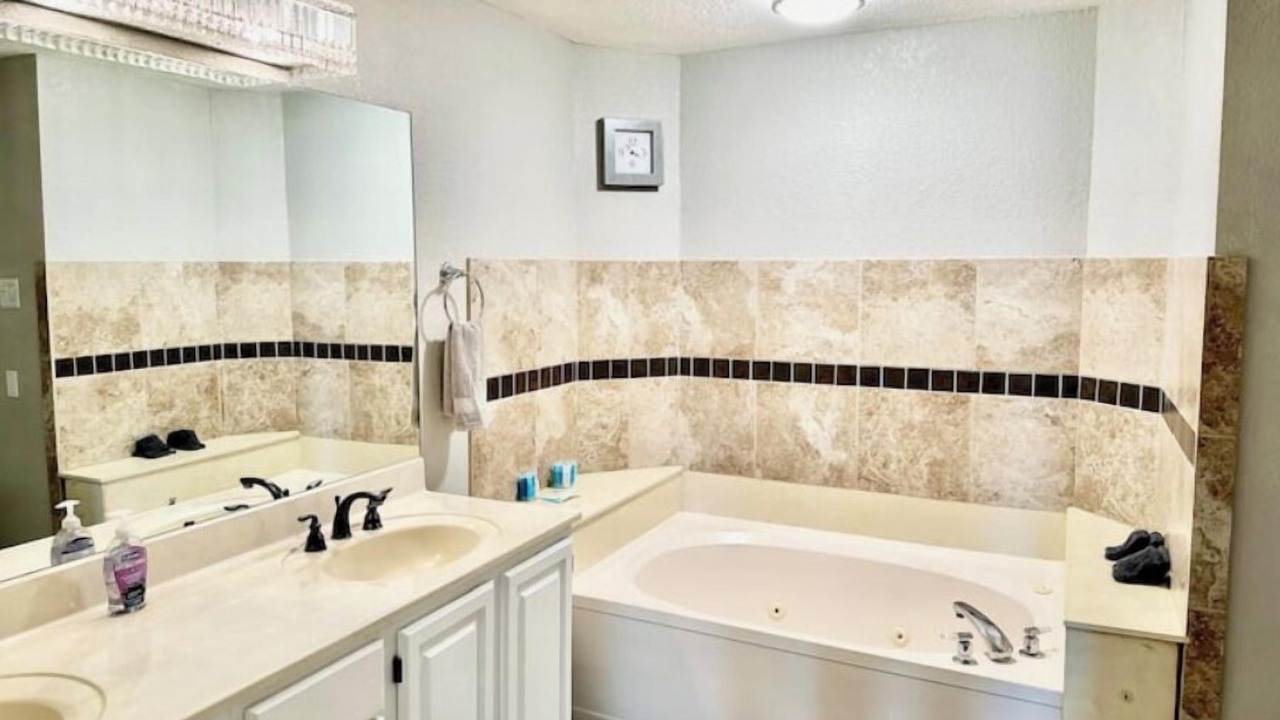 Photo of Bathroom in Highland Lake Estates