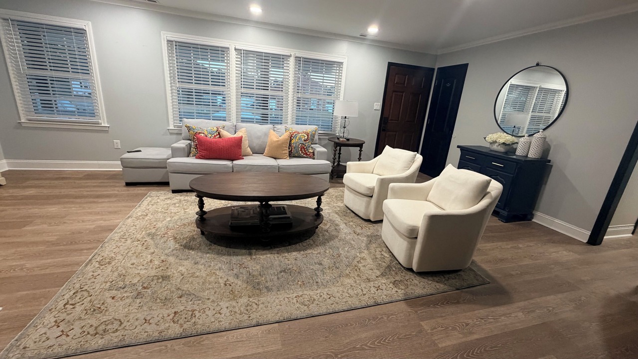 Photo of Livingroom in Jacksonville