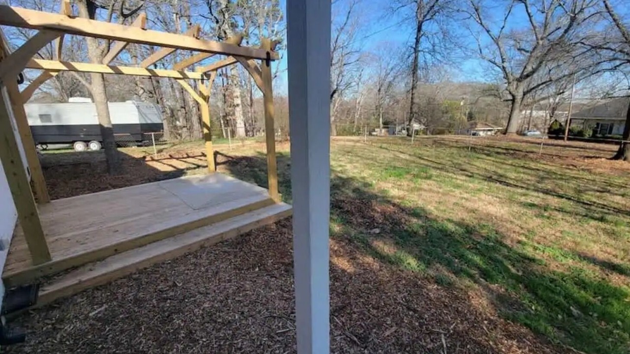 Photo of Outdoor in North Belmont