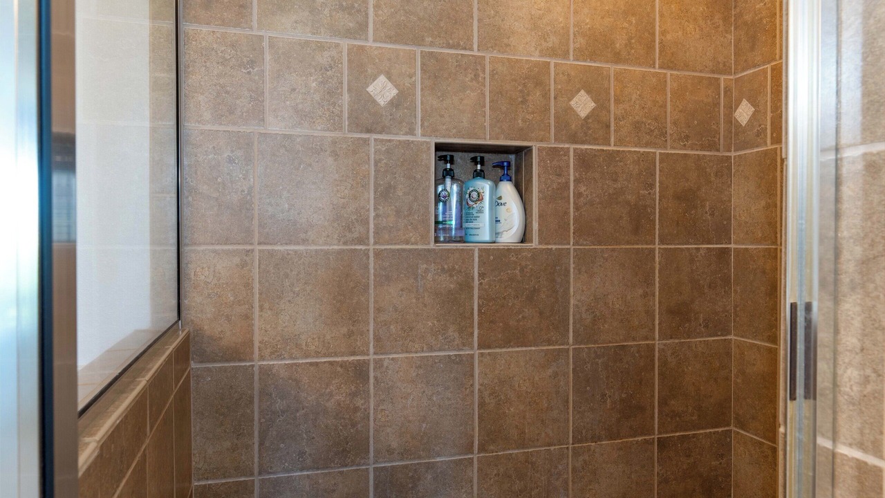 Photo of Bathroom in Kulalani
