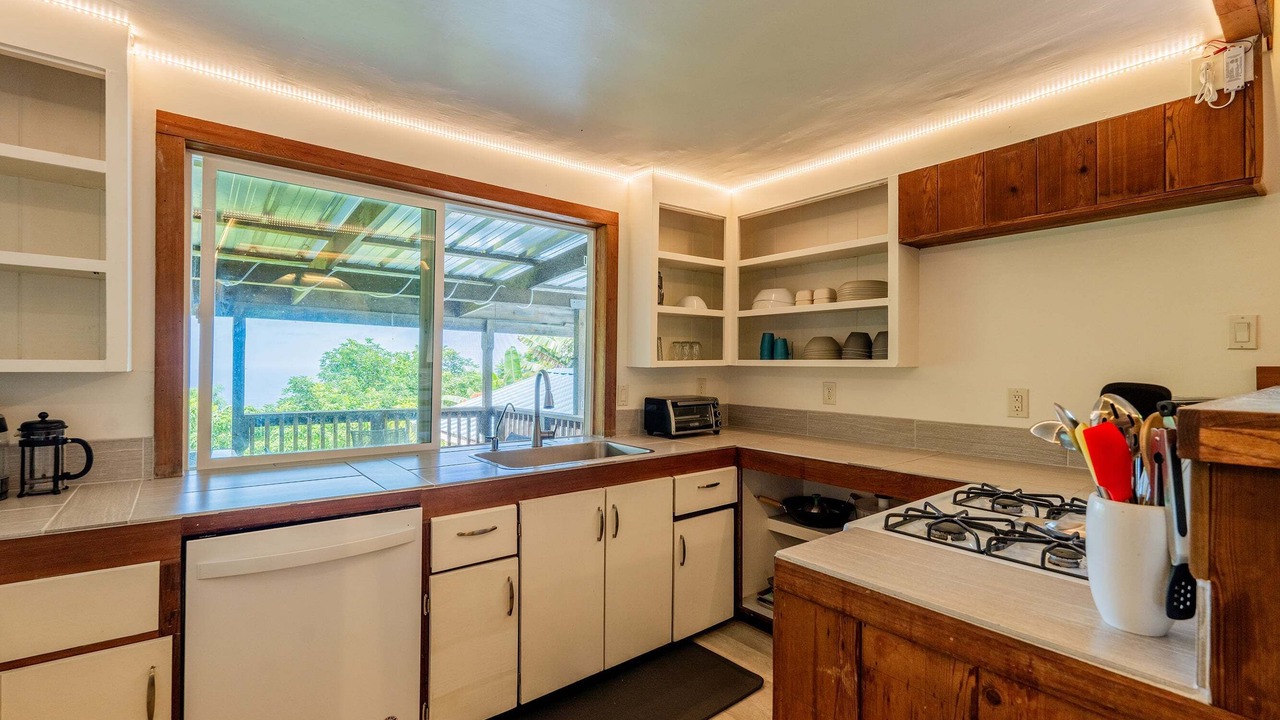 Photo of Kitchen in Honaunau-Napoopoo