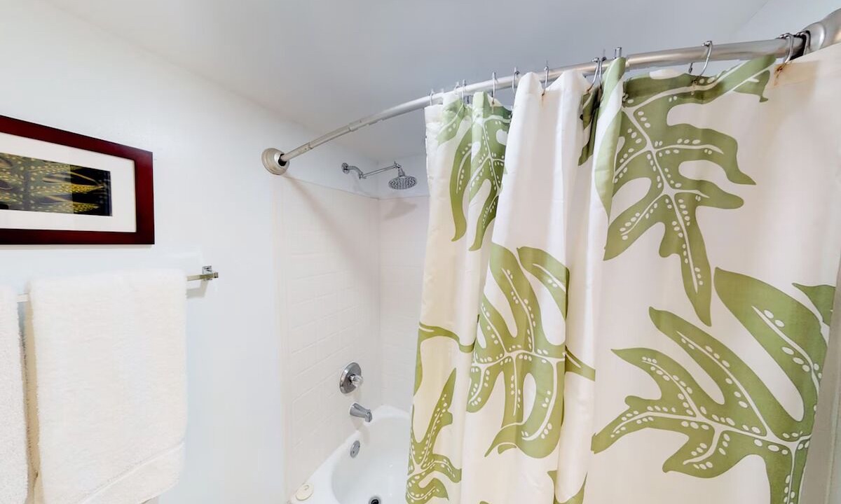Photo of Bathroom in Kaunakakai