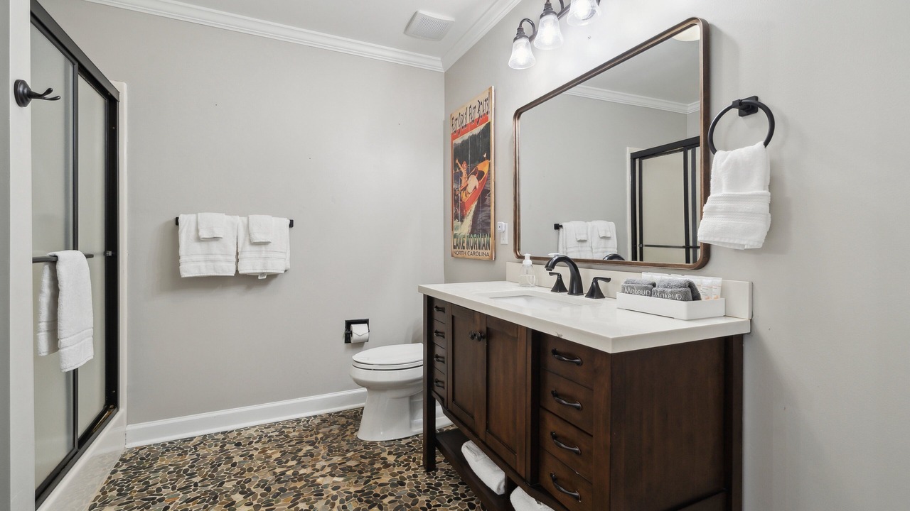 Photo of Bathroom in Mount Mourne