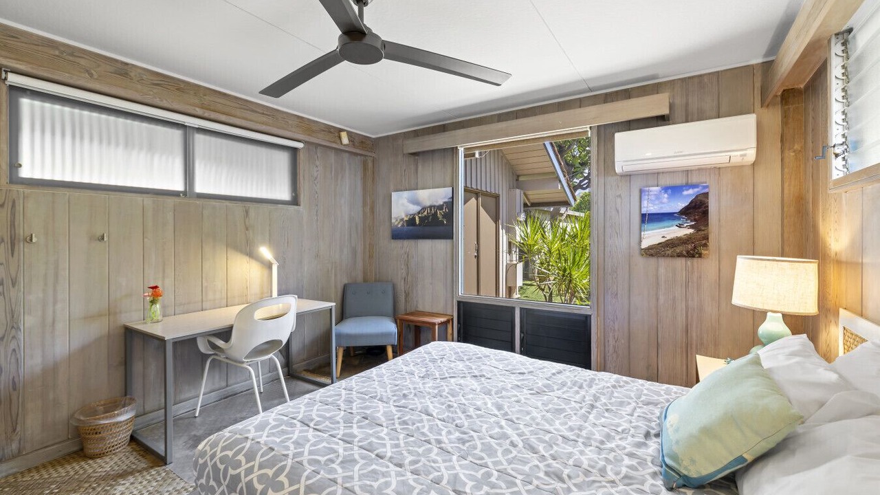 Photo of Bedroom in Maili