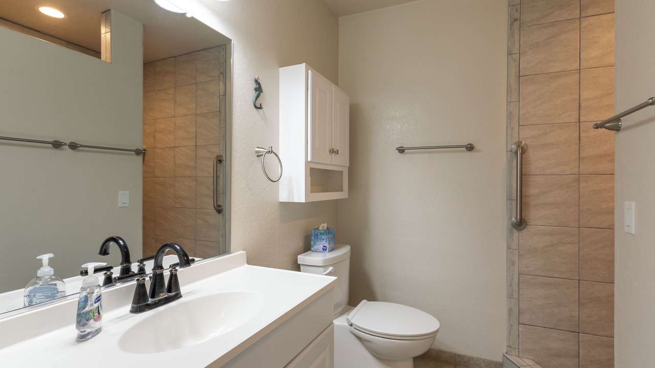 Photo of Bathroom in Honalo