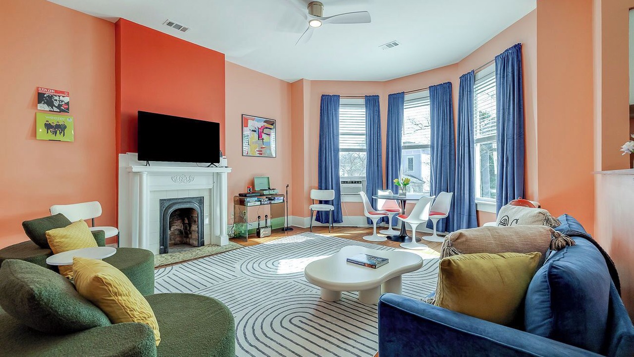 Photo of Livingroom in Dixon Park